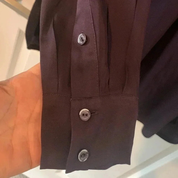 Vince silk blouse size small - Picture 3 of 11